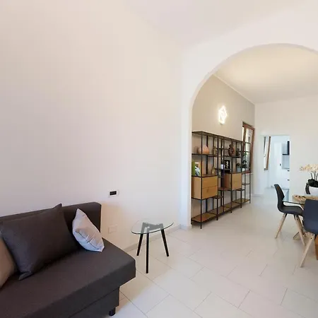 Antonia Κάλιαρι